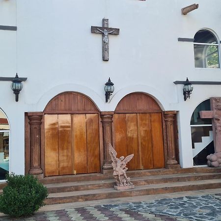 Hotel Leyenda Del Tepozteco تيبوزتلان المظهر الخارجي الصورة